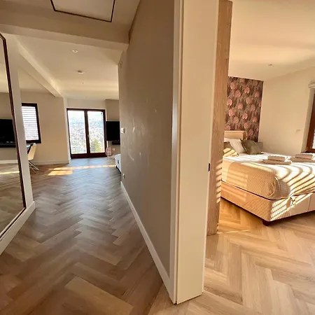 アパート The Penthouse サラエヴォ